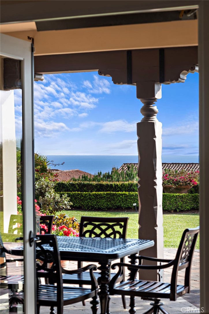 8 Whalers Bluff