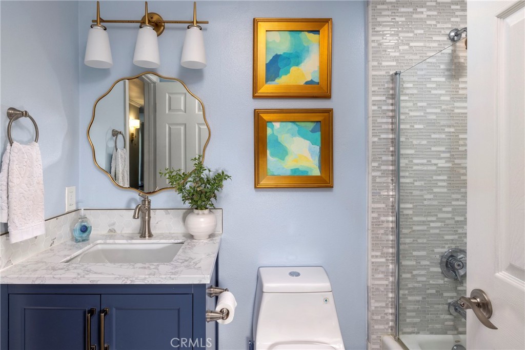 6592 Silverspur Lane