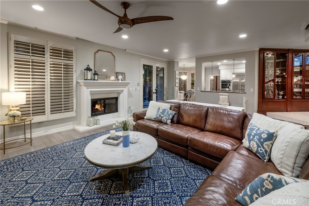 6592 Silverspur Lane