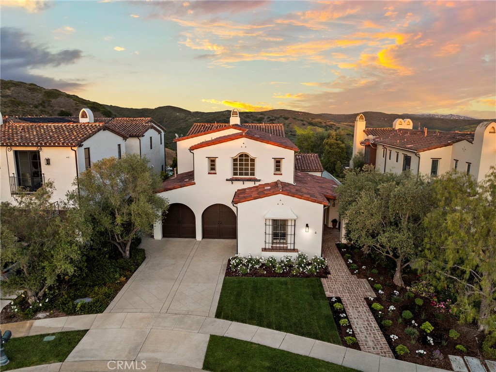4 Coral Cay