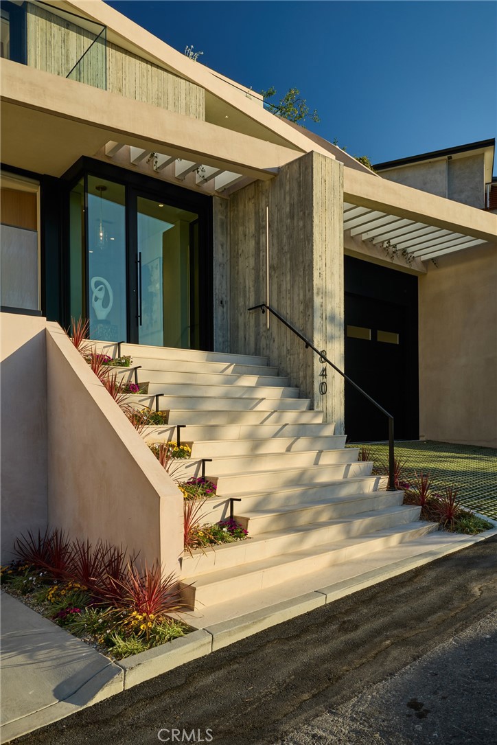 840 Gainsborough Drive