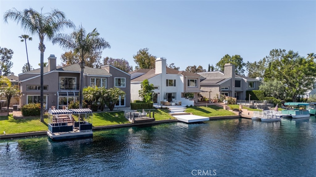 22526 Lake Forest Lane