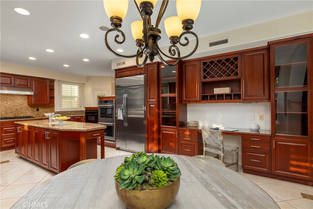 6471 Frampton Circle