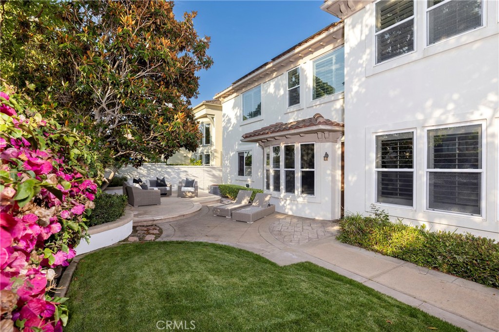 6471 Frampton Circle