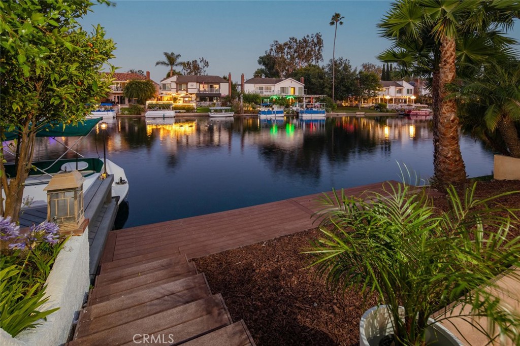 22627 Lakeside Lane