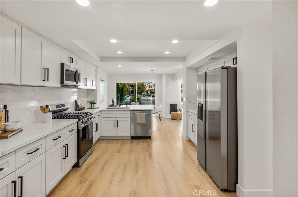22627 Lakeside Lane