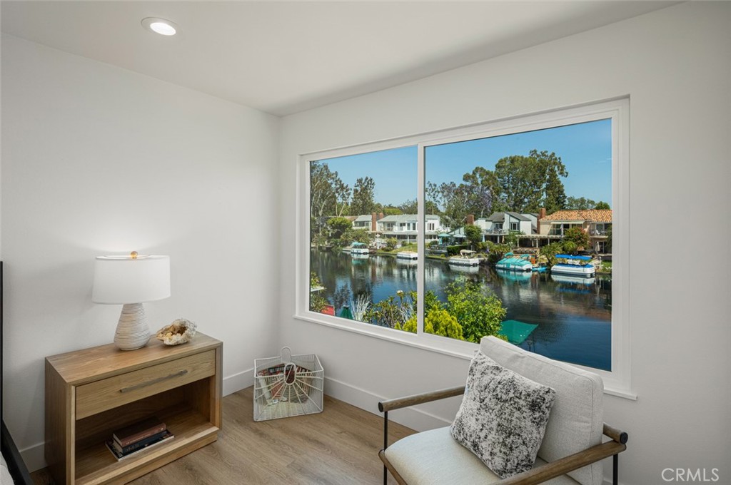 22627 Lakeside Lane