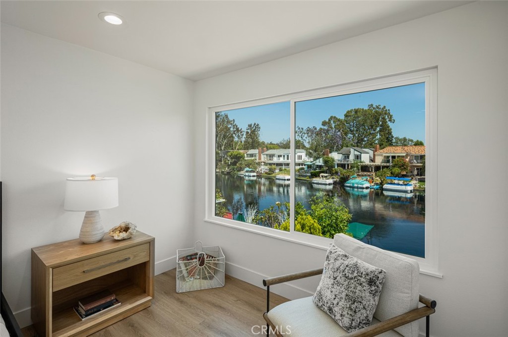 22627 Lakeside Lane