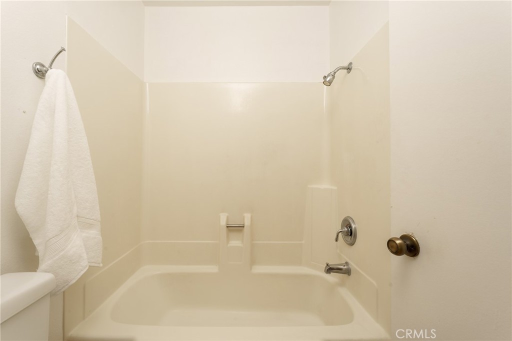 8766 401 Tulare Drive 4