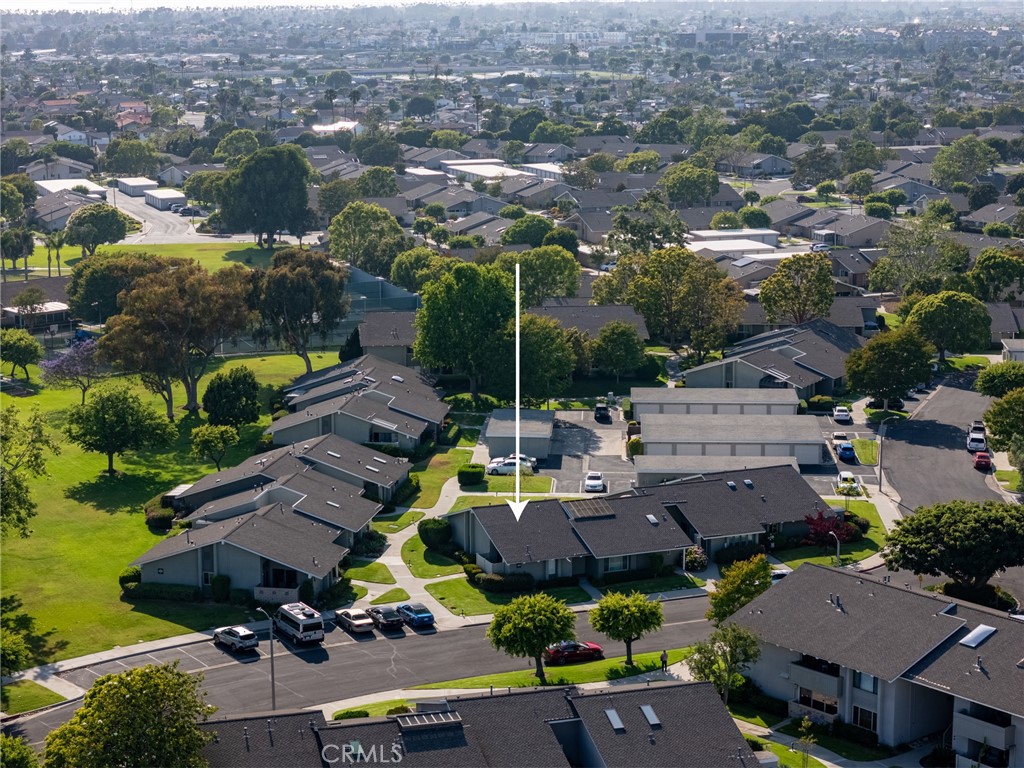 8766 401 Tulare Drive 4