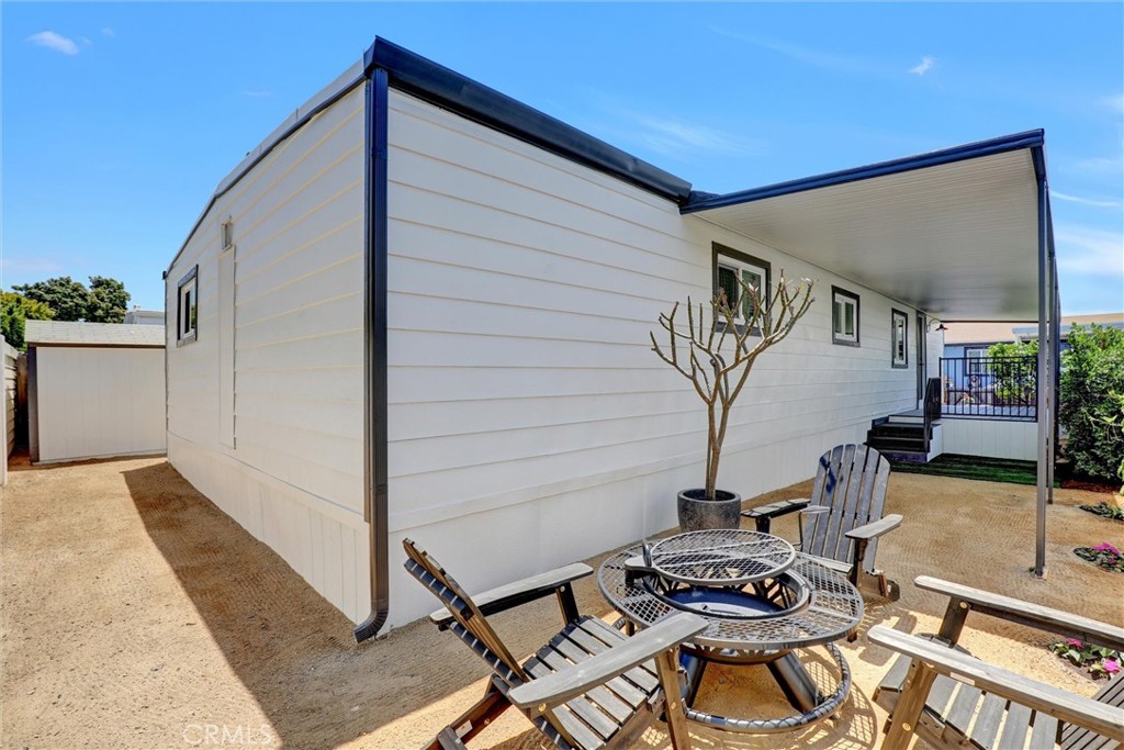 32742 Alipaz Street 23