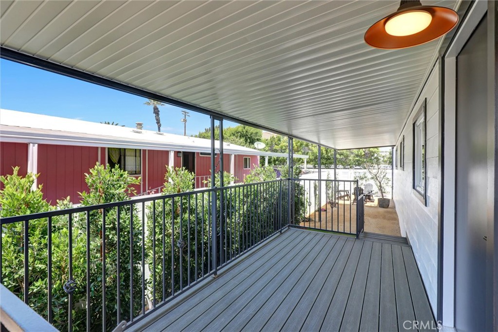 32742 Alipaz Street 23