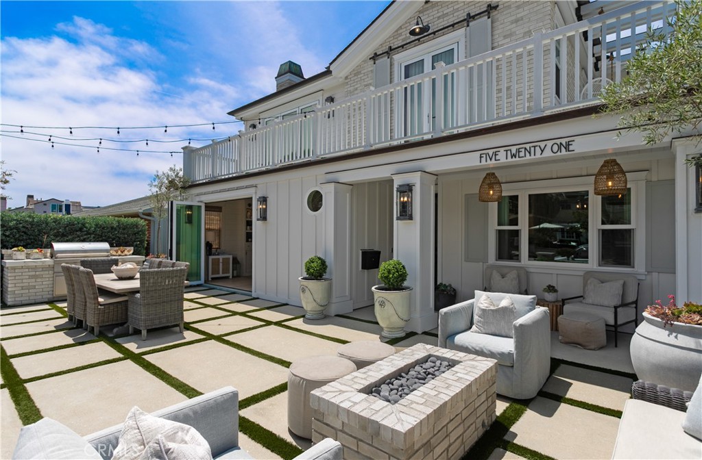 521 Poinsettia Avenue