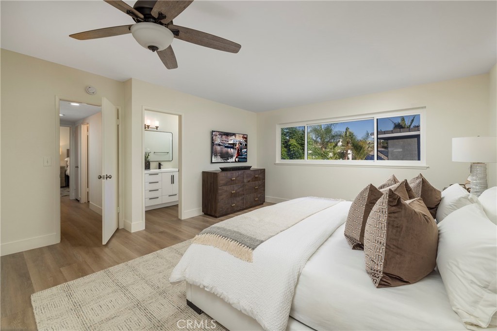 7772 E Northfield Avenue