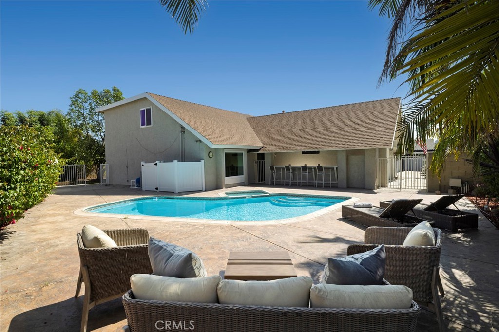 7772 E Northfield Avenue