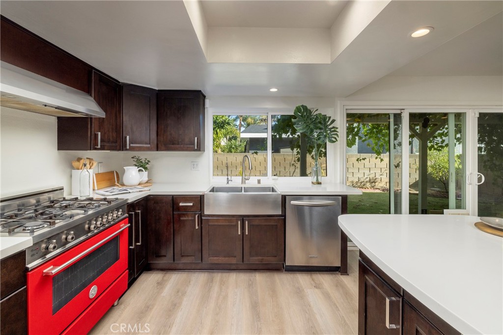 7772 E Northfield Avenue