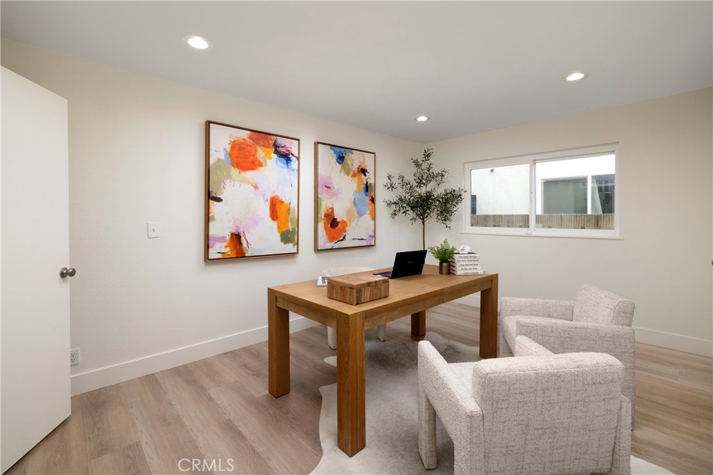 7772 E Northfield Avenue