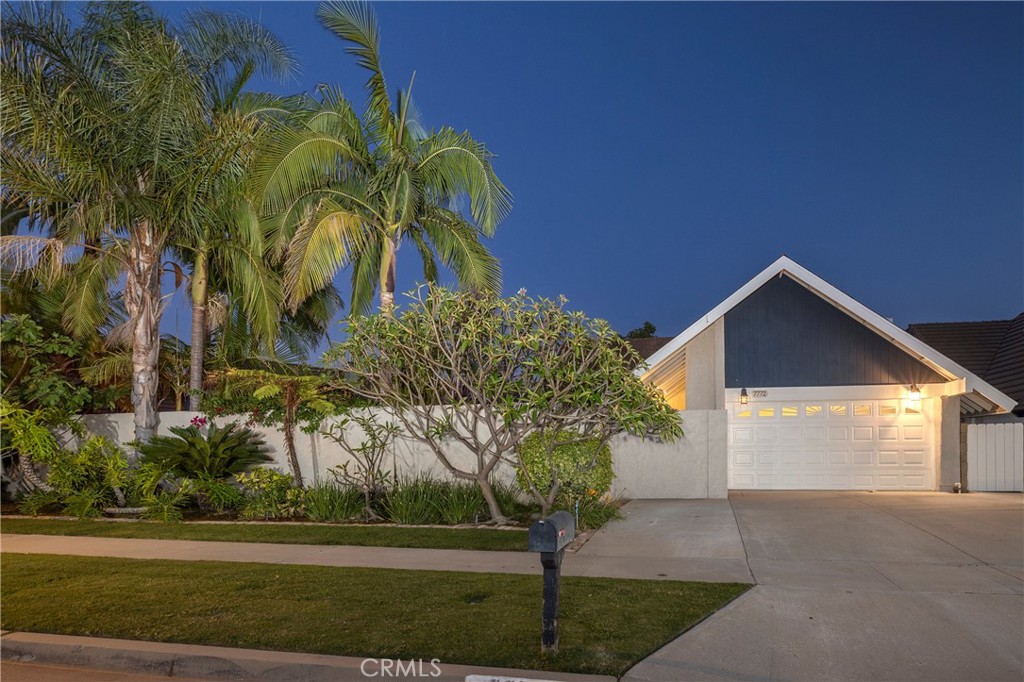 7772 E Northfield Avenue