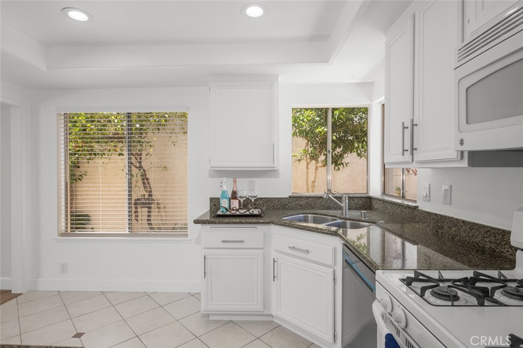 21702 Superior Lane
