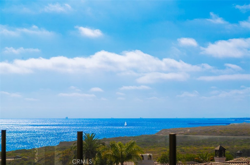 3 Atlantis Cove