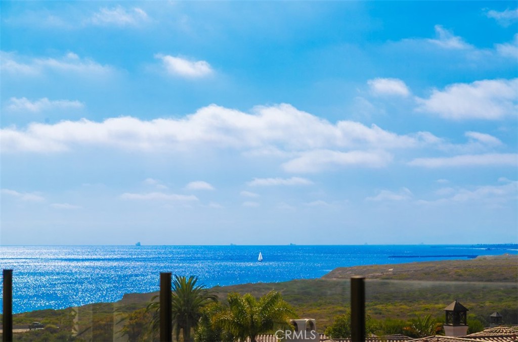 3 Atlantis Cove