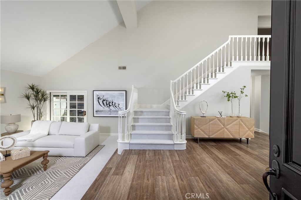 4196 Shorebreak Drive