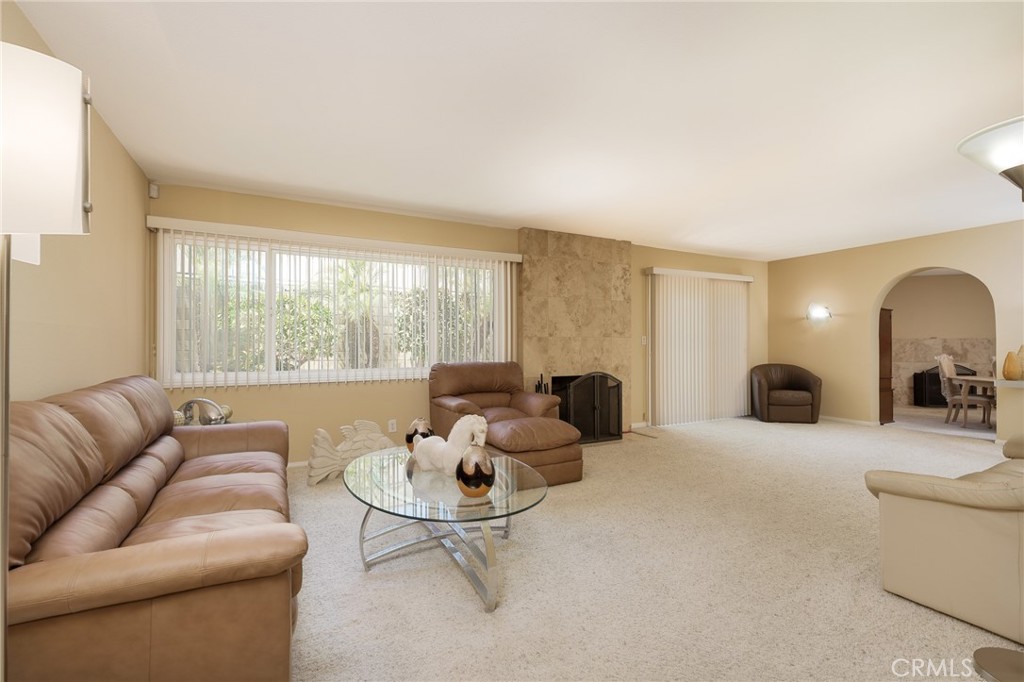 1217 Woodbury Drive