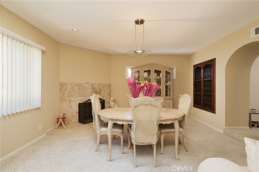 1217 Woodbury Drive