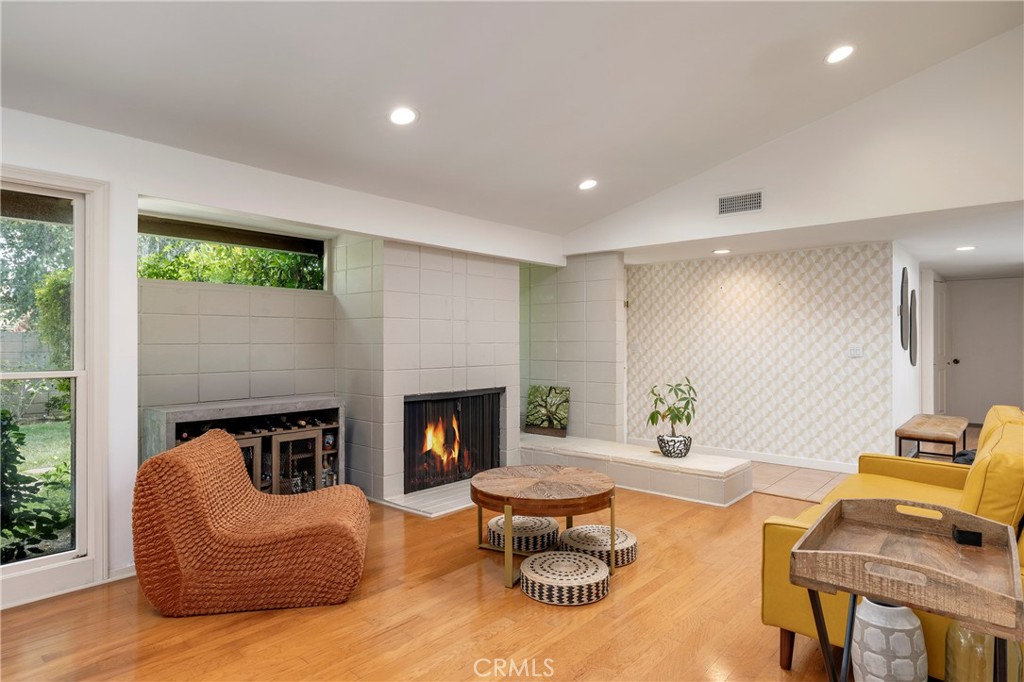 2911 Walker Lee Drive