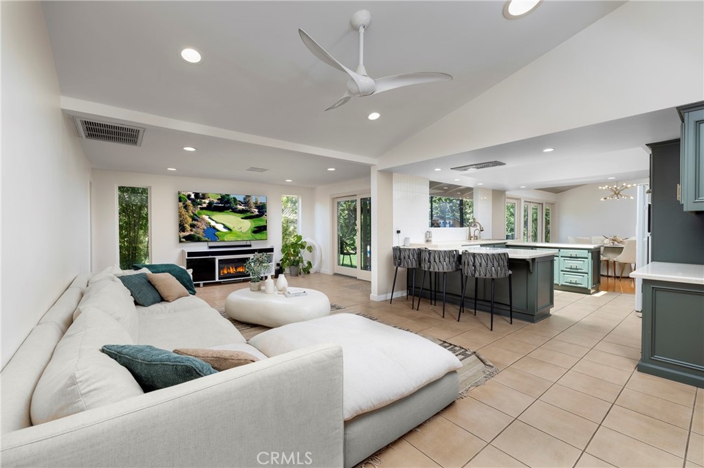 2911 Walker Lee Drive