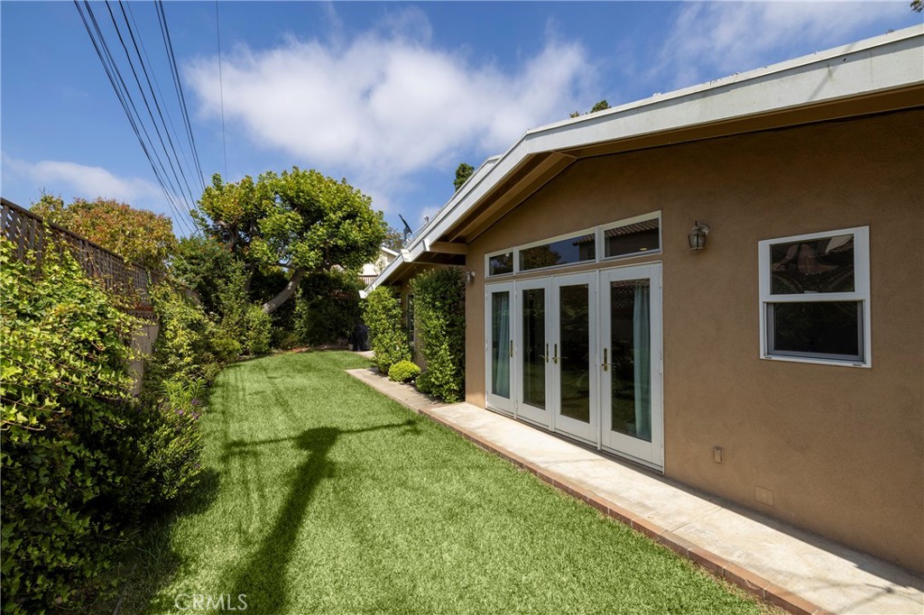 2911 Walker Lee Drive