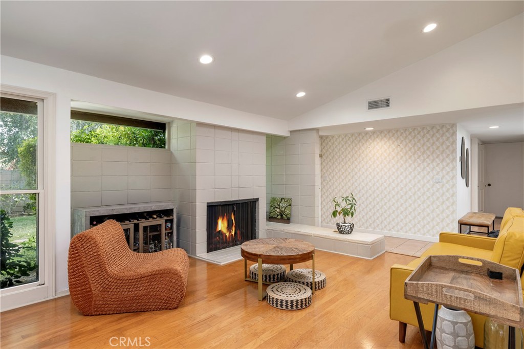 2911 Walker Lee Drive