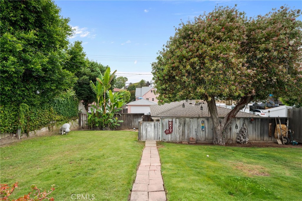 421 Tustin Avenue