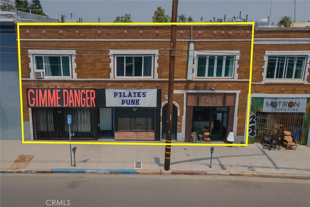 2506 W Sunset Boulevard