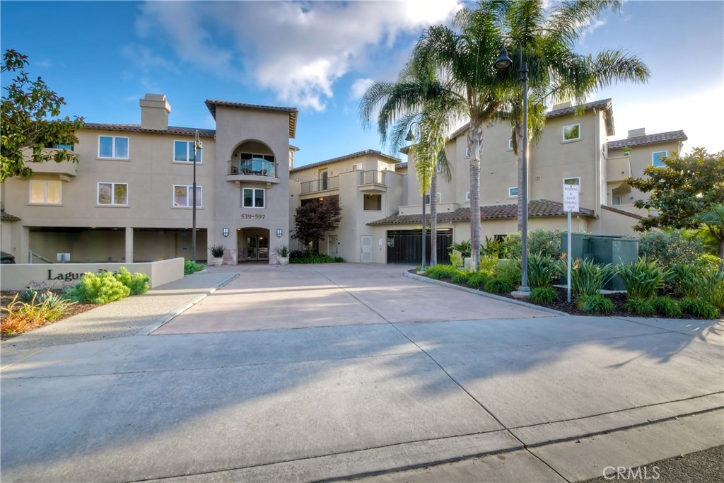 543 LAGUNA Drive