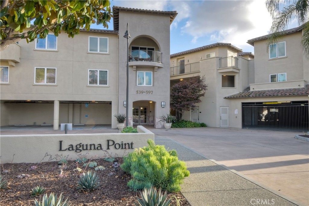 543 LAGUNA Drive