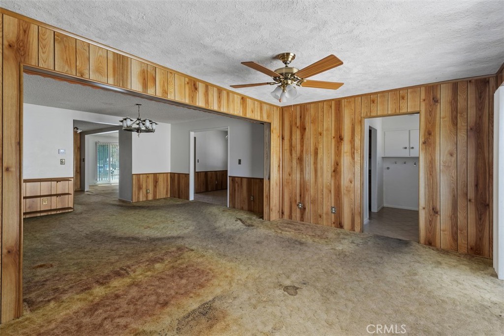 1106 E Alexander Avenue