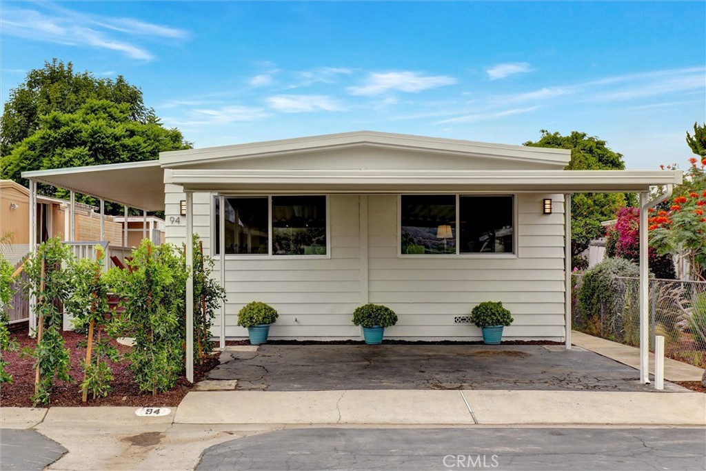 32742 Alipaz Street 94