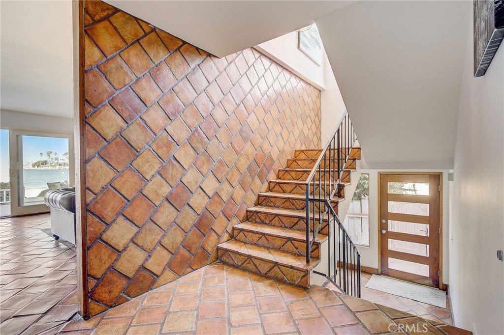 6819 E Ocean Boulevard