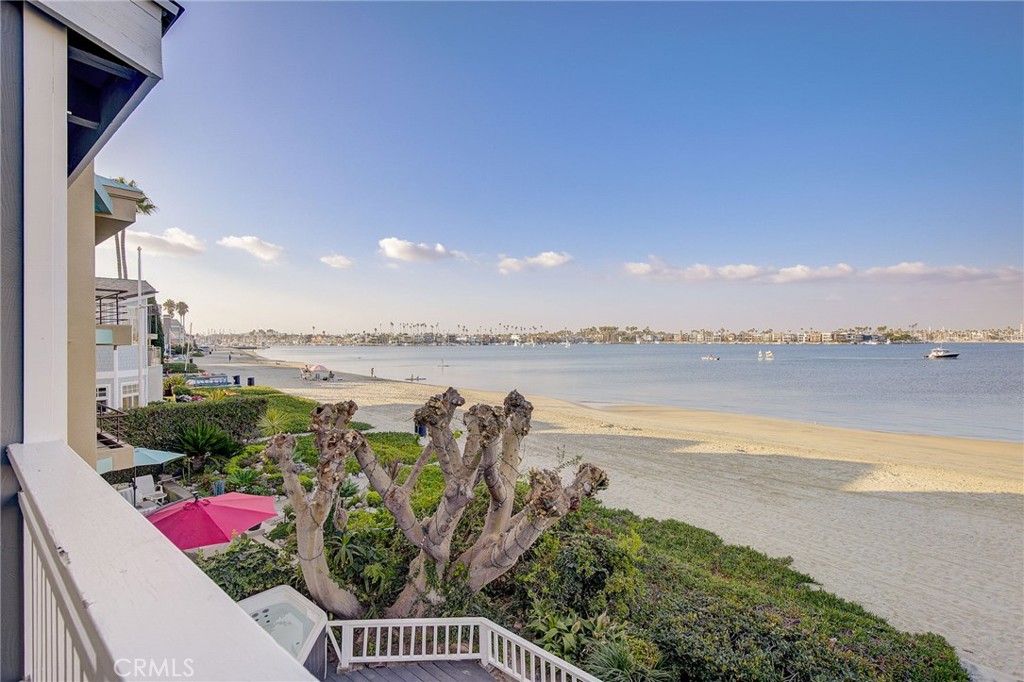 6819 E Ocean Boulevard