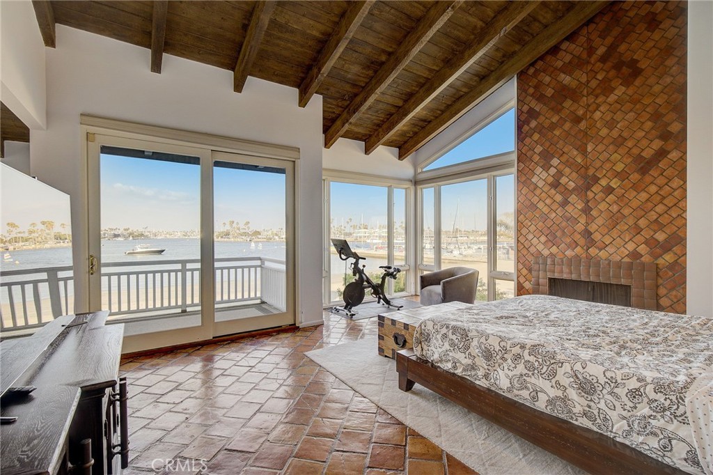 6819 E Ocean Boulevard