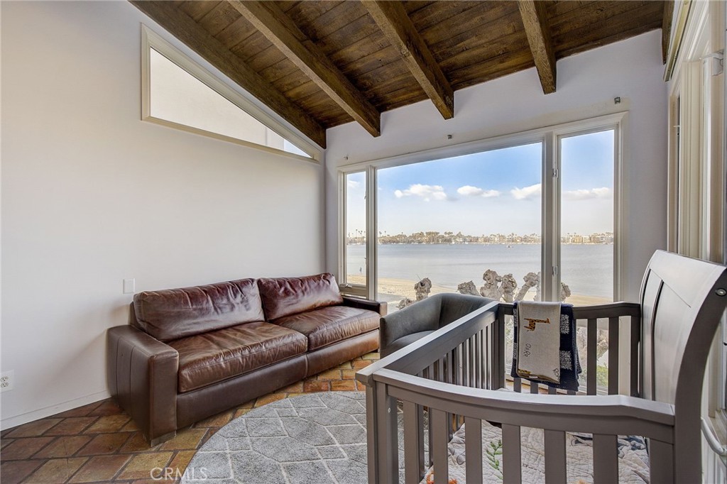 6819 E Ocean Boulevard