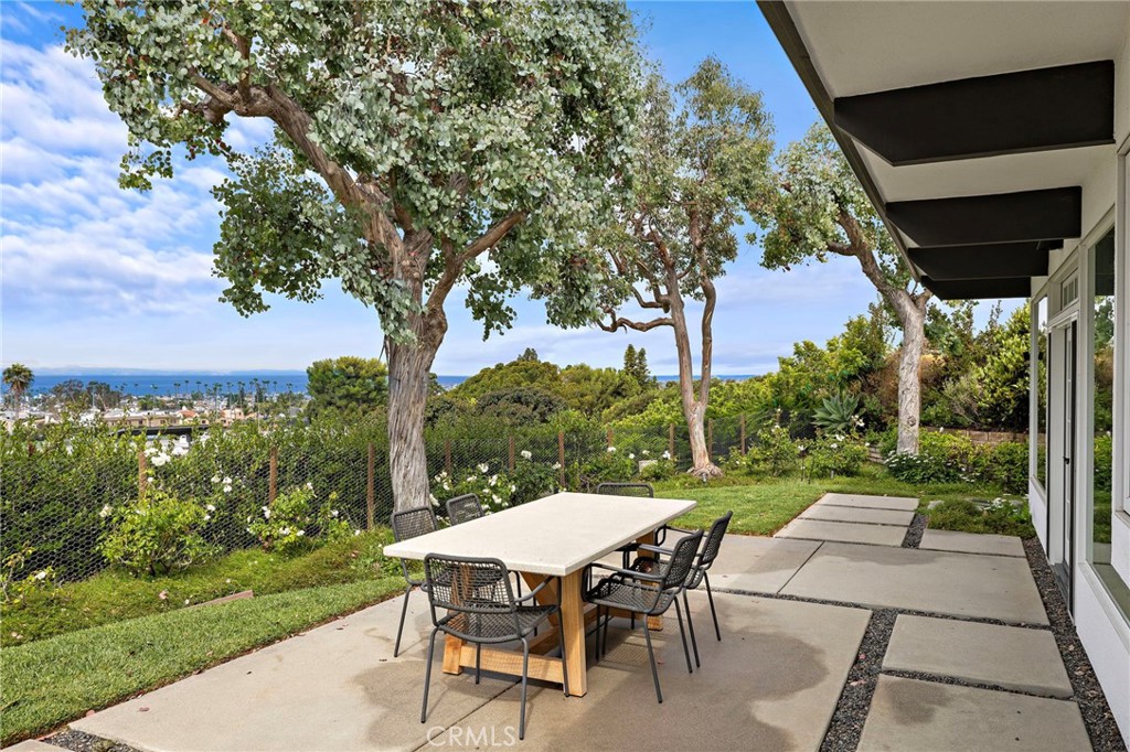 3007 Harbor View Drive