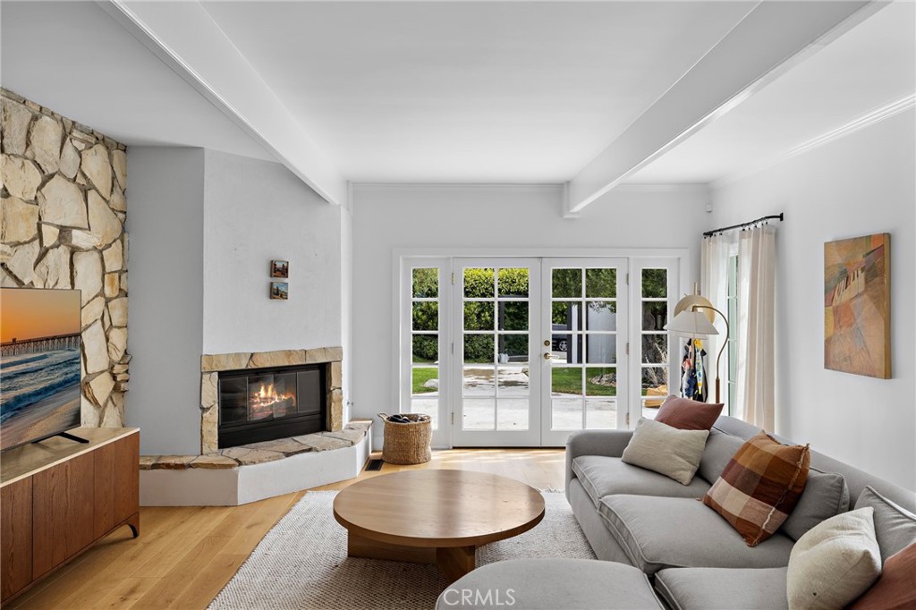 3007 Harbor View Drive