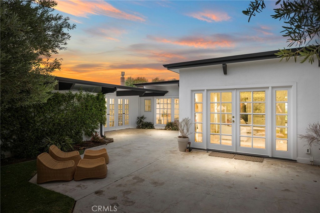 3007 Harbor View Drive