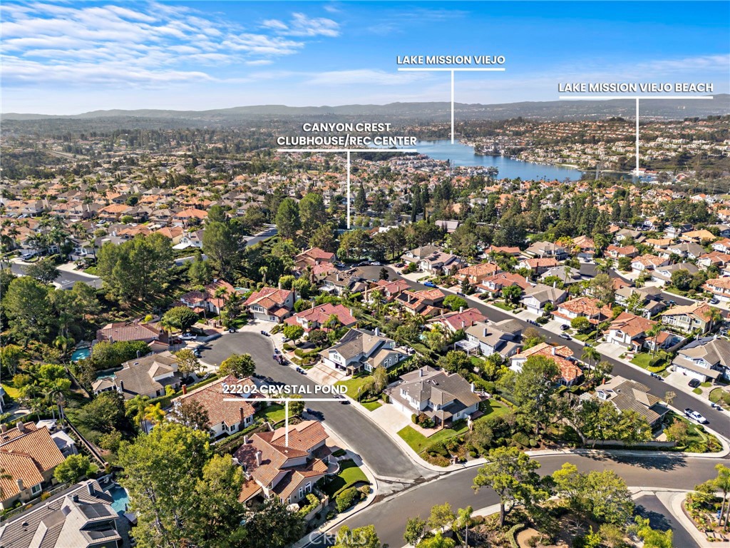 22202 Crystal Pond