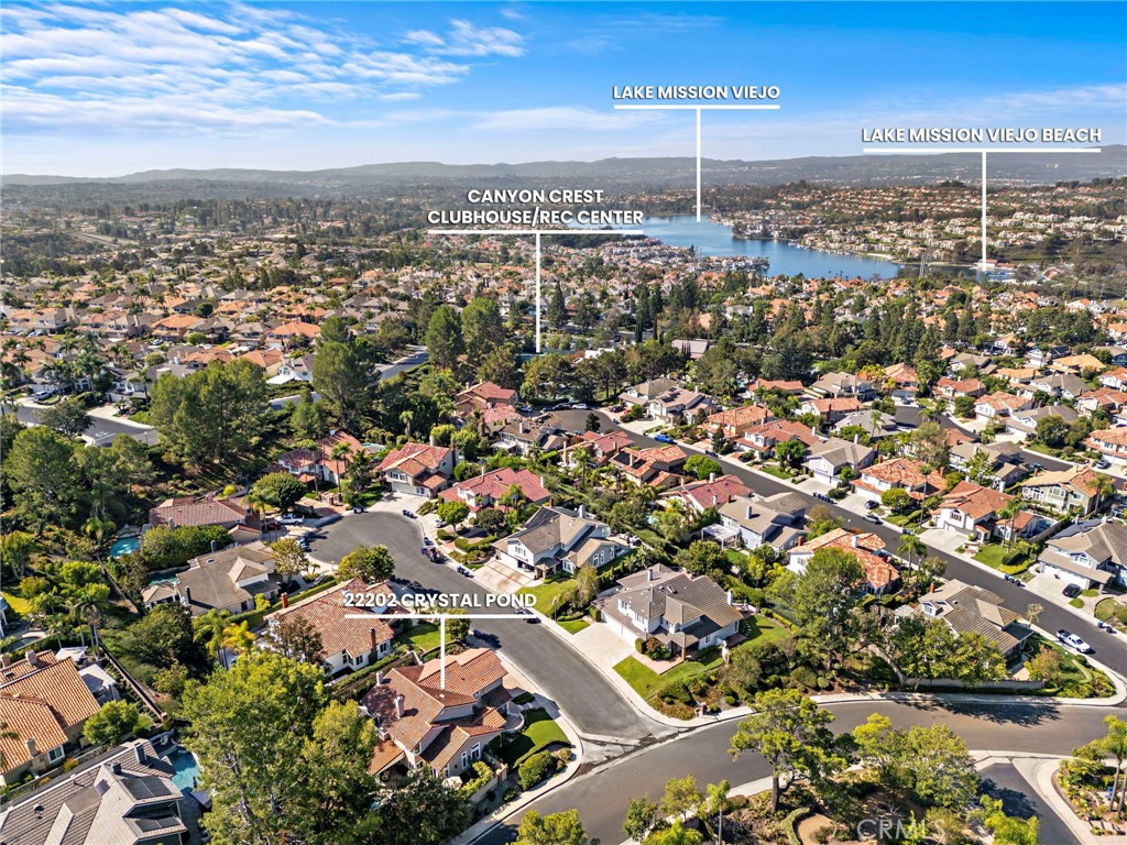 22202 Crystal Pond