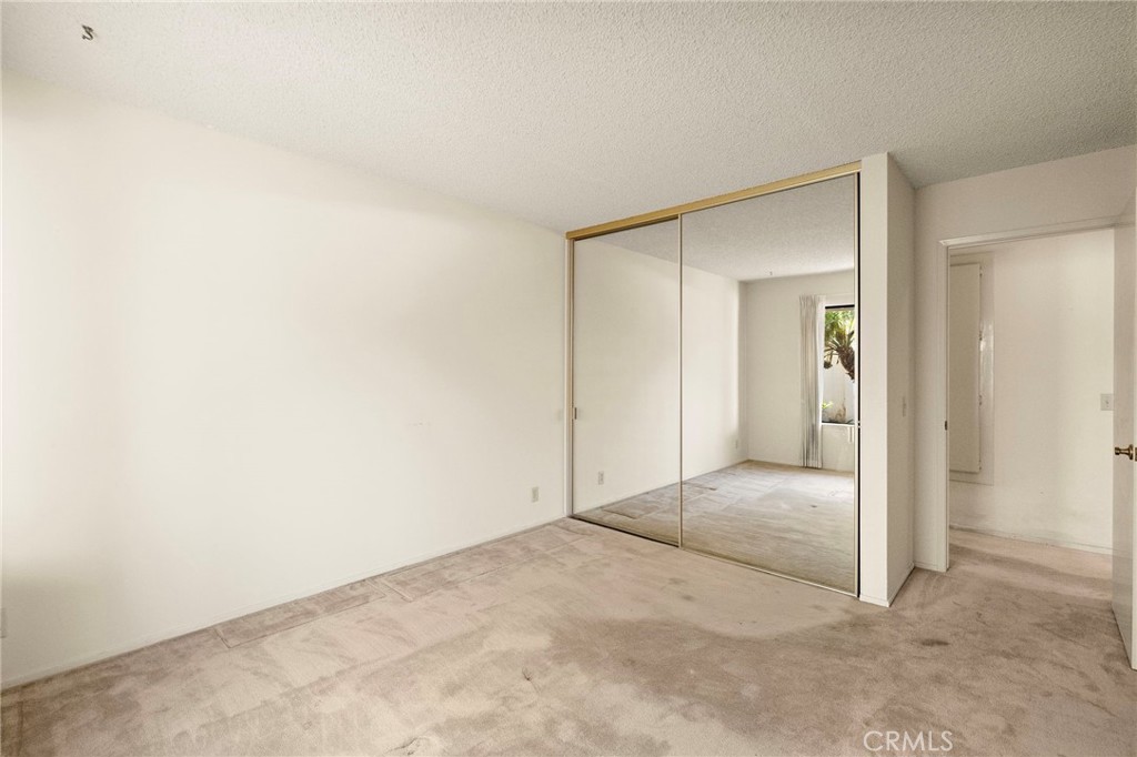 450 S Mountain Glen Road