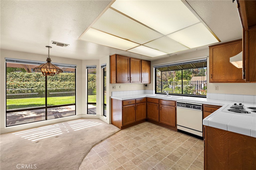 450 S Mountain Glen Road