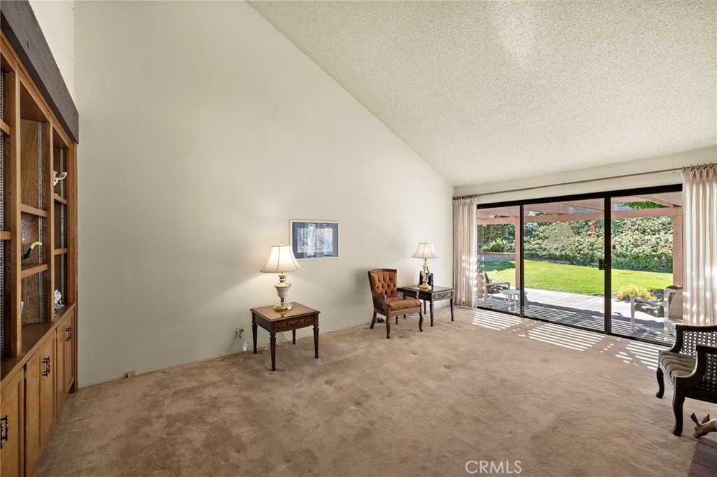 450 S Mountain Glen Road